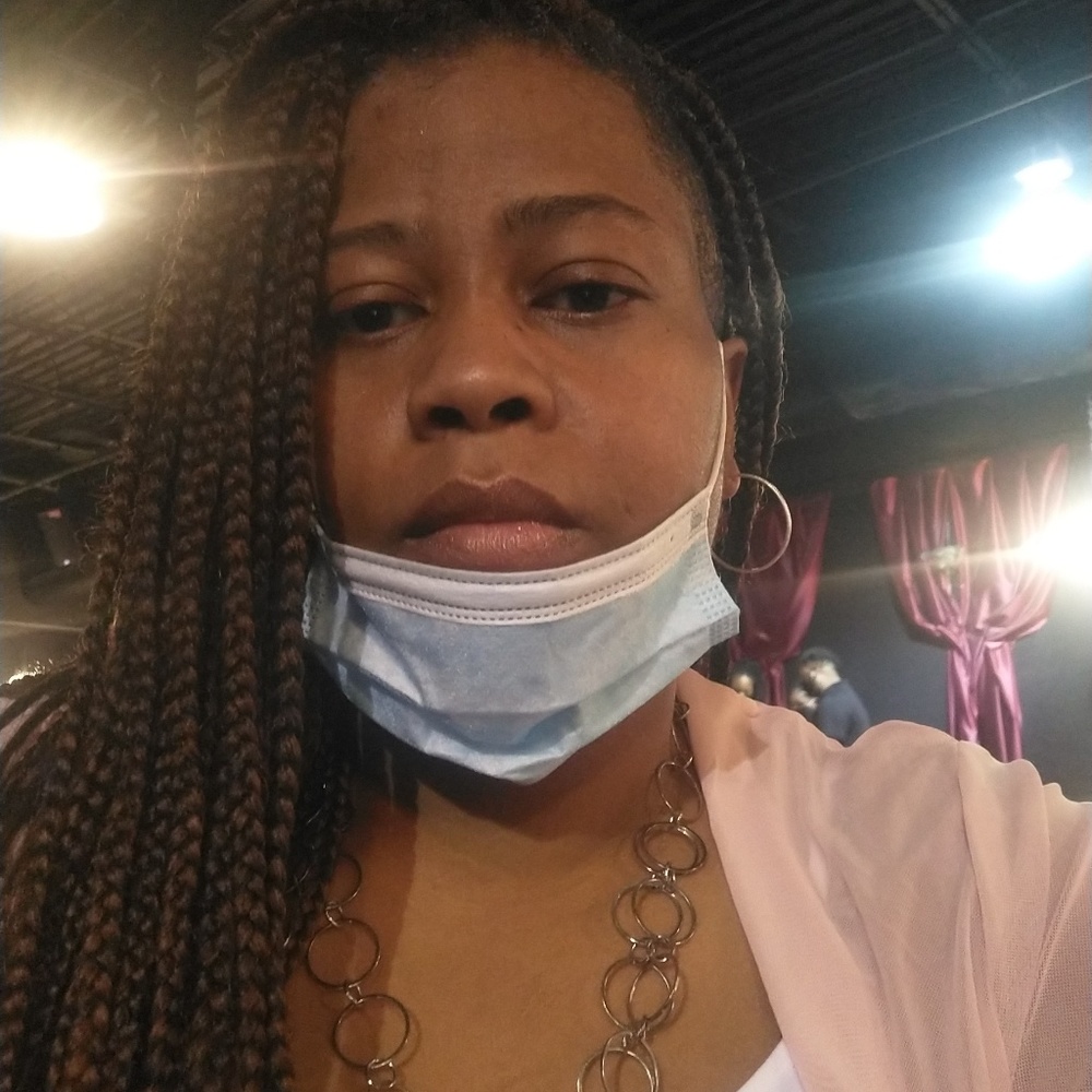 Meet your Posher, Daphne